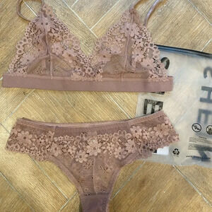 Intimates set